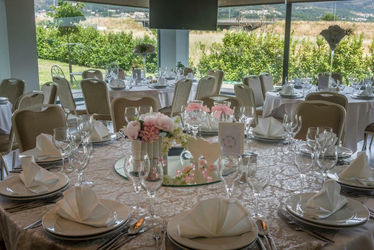 קוביליה Terrace Serra Hotel מראה חיצוני תמונה