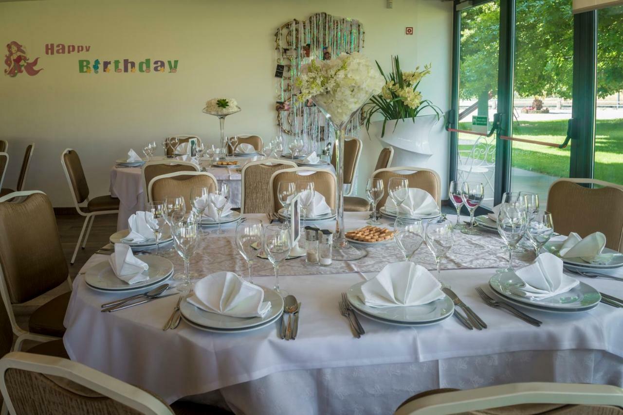 קוביליה Terrace Serra Hotel מראה חיצוני תמונה
