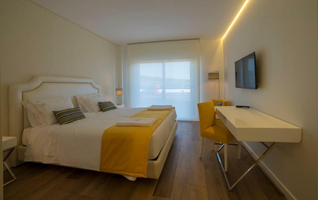 קוביליה Terrace Serra Hotel מראה חיצוני תמונה